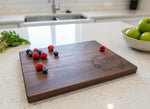 The Wreath - Personalized Cutting Board 2