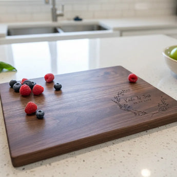 Wedding Wreath - Personalized Cutting Board - 080