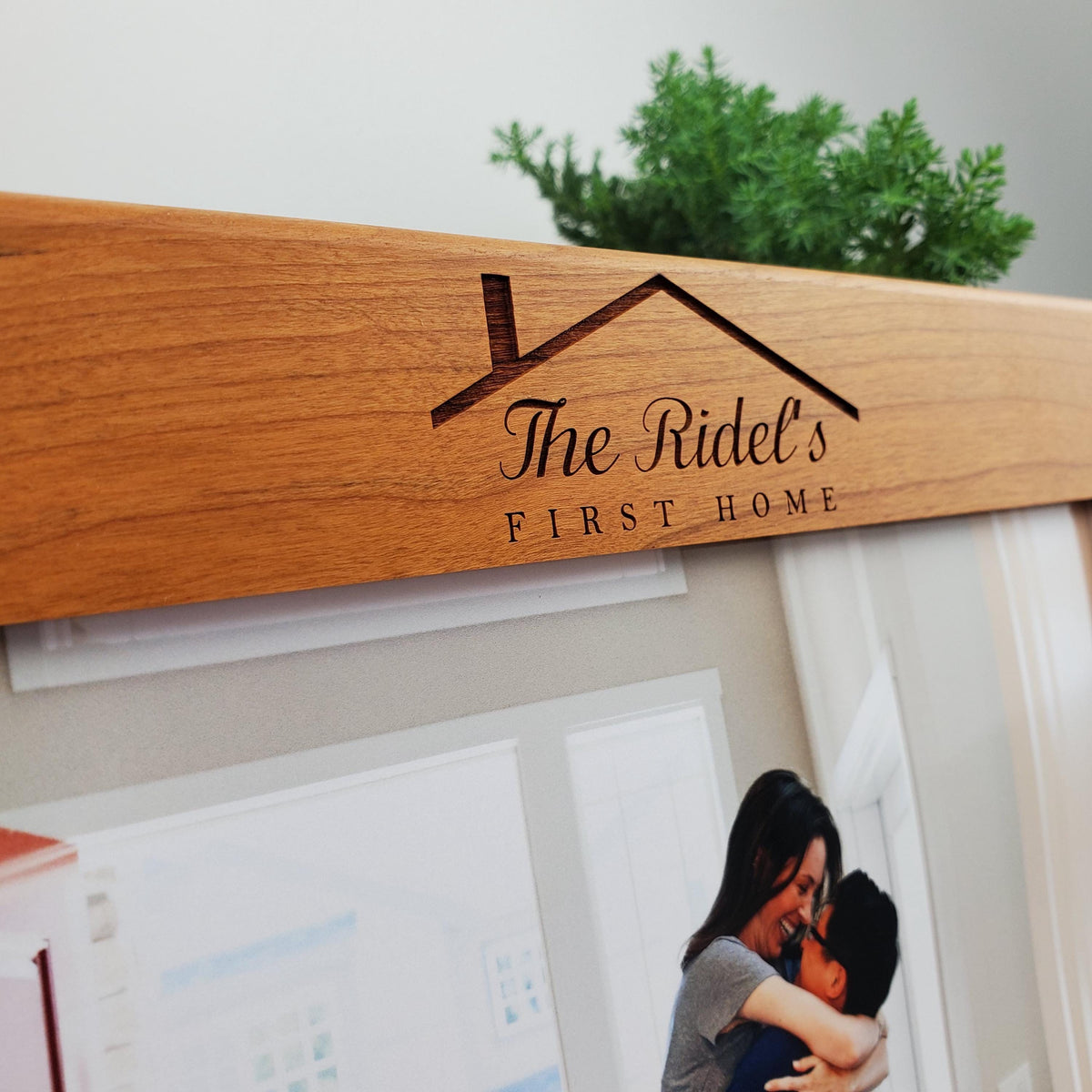 Housewarming Gift - Custom Engraved Picture Frame - 083