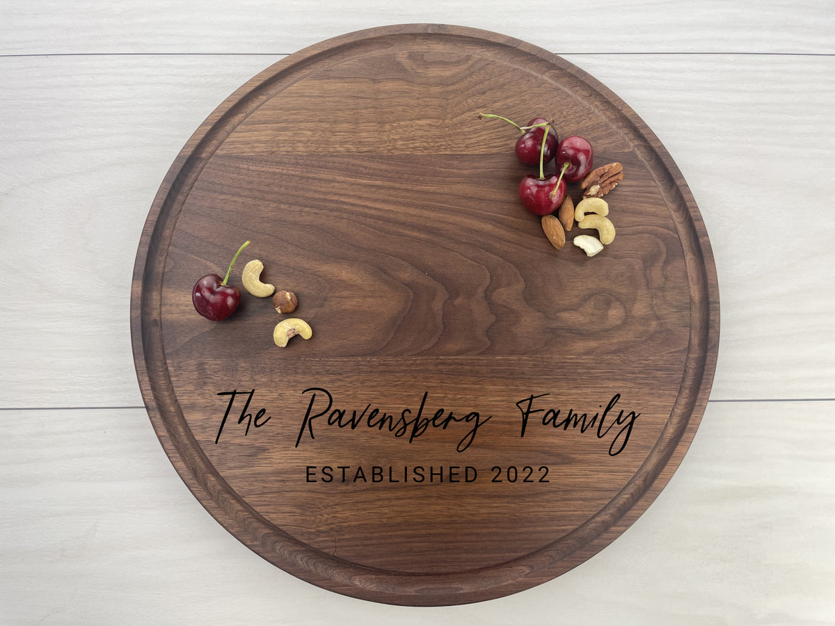Family Name - Personalized Circular Board - 071