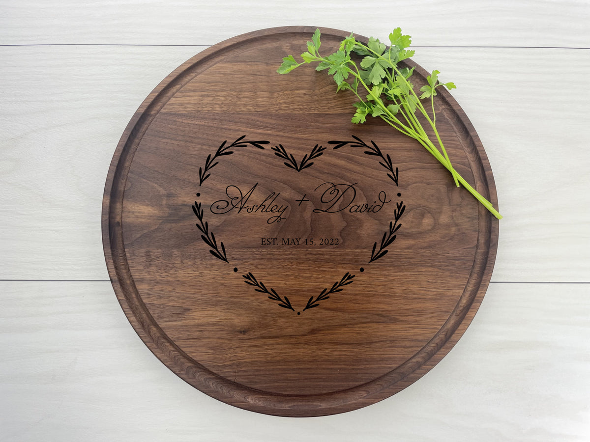 Valentines Wreath - Personalized Circular Board - 190