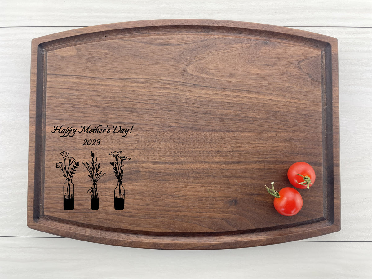 Mothers Day - Personalized Cutting Board - 225