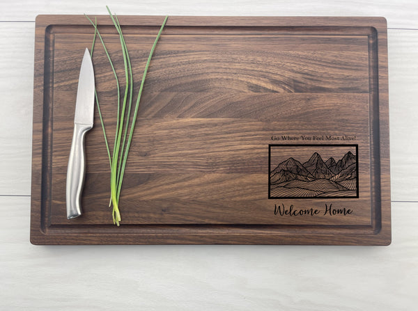 Mountain Lover - Personalized Cutting Board - 230