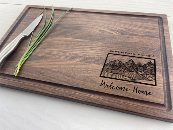 Mountain Lover - Personalized Cutting Board - 230